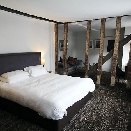 The Saracens Head Hotel Great Dunmow Eksteriør bilde