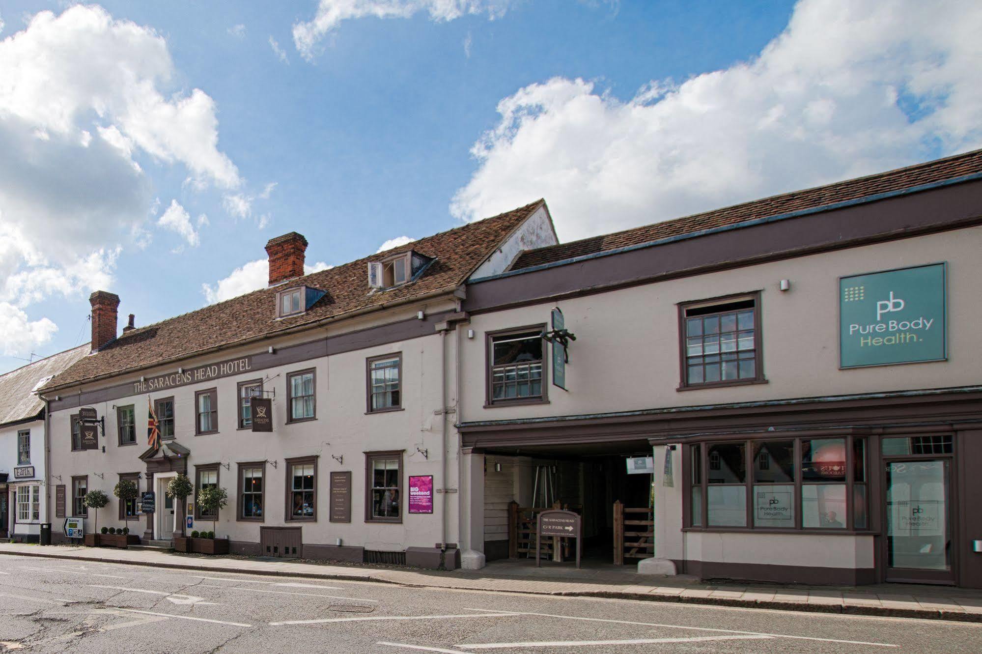 The Saracens Head Hotel Great Dunmow Eksteriør bilde